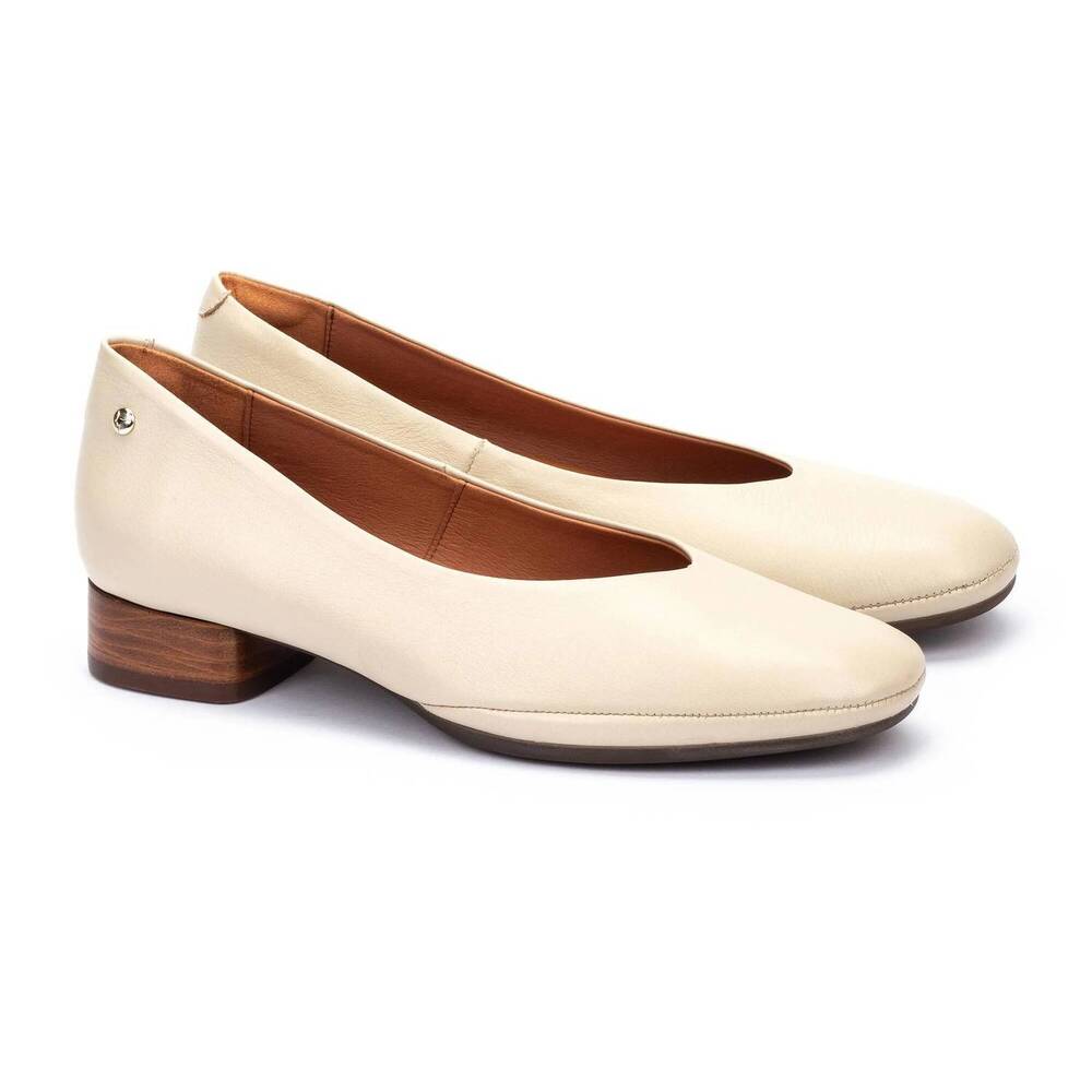 NEW PIKOLINOS women's ubeda pump in marfil